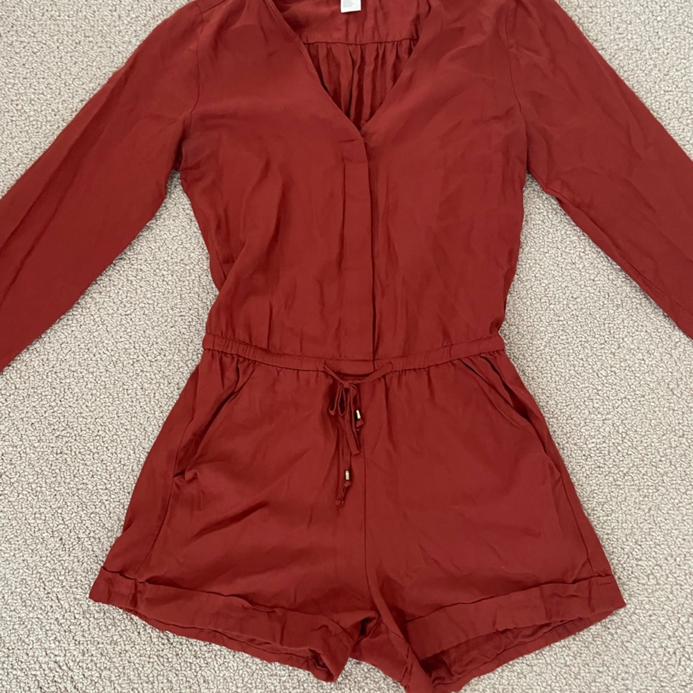 Long sleeve shorts romper